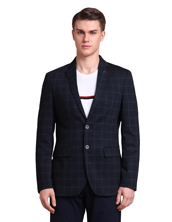 Material composition| 70% Polyster, 19% Viscose, 11% Lycra | Dry clean StyleBlazer Closure typeButton Care instructionsDry Clean Only