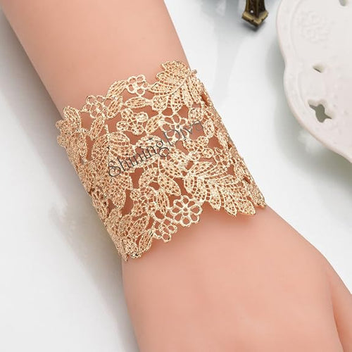 (Non Precious Metal Gold Plated Stylish Kada Bangle Cuff Bracelet for Women Gold)
