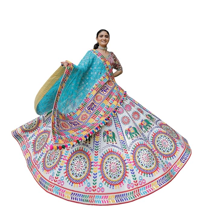 Trending Designeer Muslin Cotton Lehenga Choli Print with Foil Work With Unstitched Blouse Patola Print Adorned with Foil Work For Navrati || Wedding